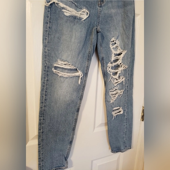 ♥️ AMERICAN EAGLE WOMEN’S MOM JEAN SIZE 00 COMFORT STRETCH WAISTBAND DESTROYED ♥ - Picture 4 of 11
